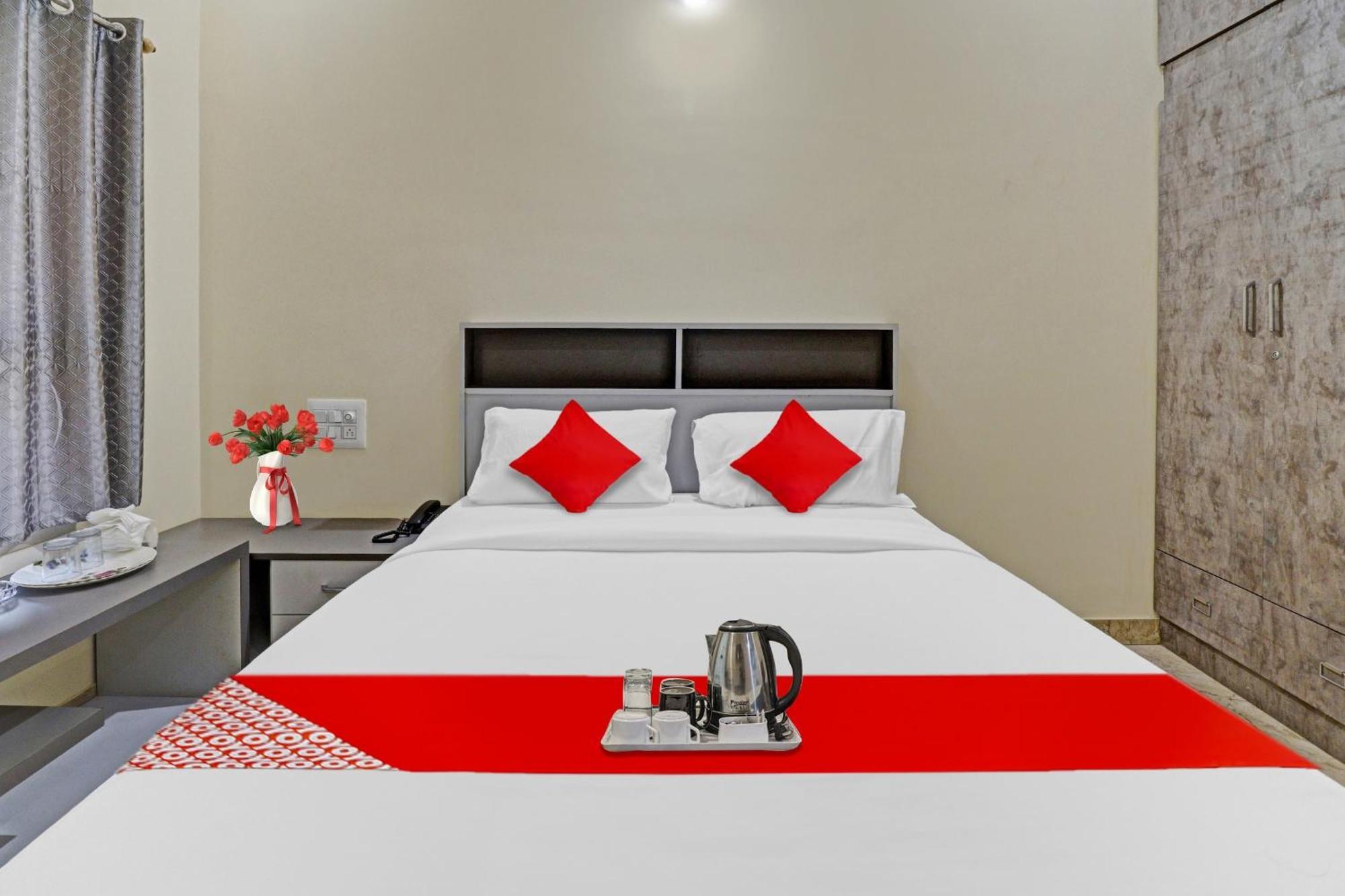Hotel O I Care With Greenery Comforts Tumkur Екстер'єр фото