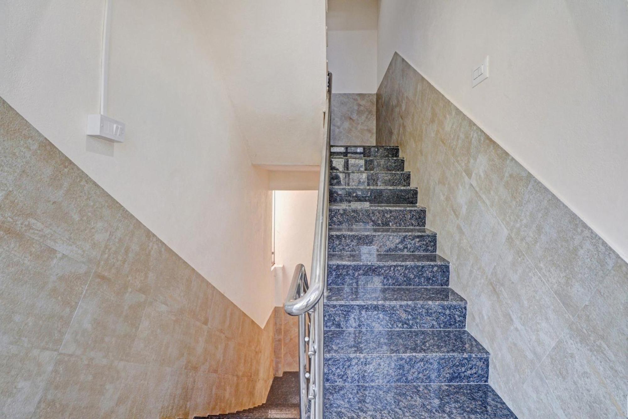 Hotel O I Care With Greenery Comforts Tumkur Екстер'єр фото